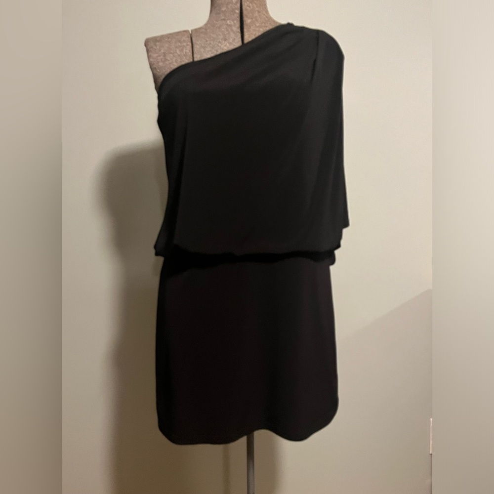 Jessica Simpson black asymmetrical one shoulder cocktail party dress size medium